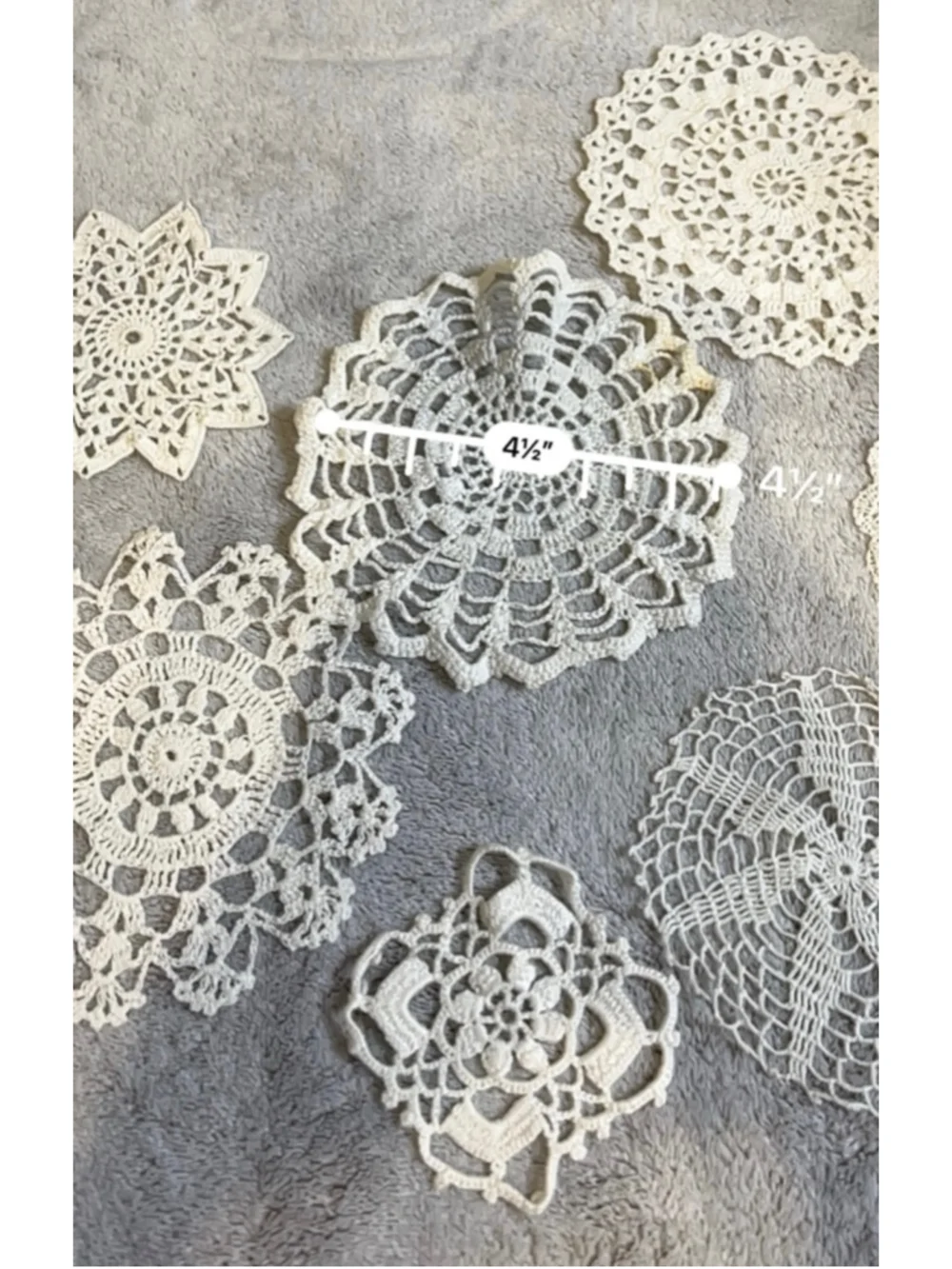VTG White Crochet Doilies Table Linens One Size coasters
